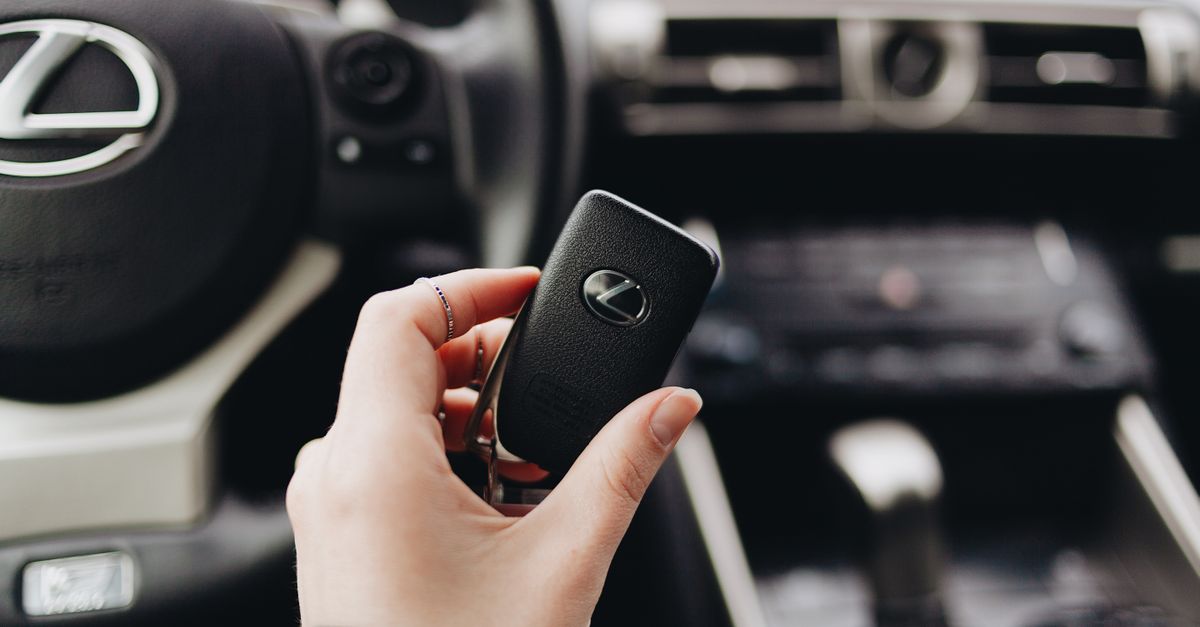 What Does a Replacement Car Key Really Cost in Providence? — William Locksmith of providence